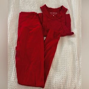 SET ACTIVE X Justine Sky Sportbody Leggings and Racer Tank in Apple